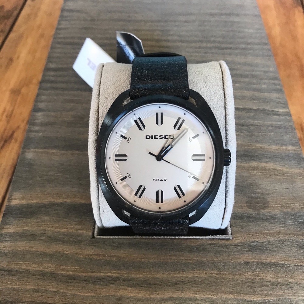 New DISEL watch DZ1836